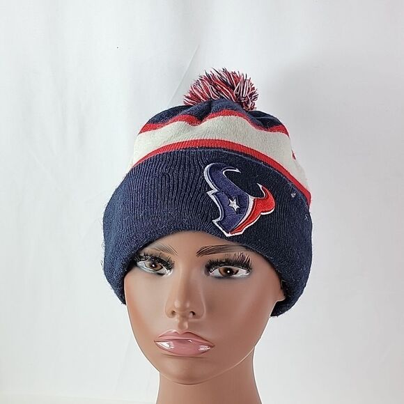 Houston Texans New Era Navy Repeat Cuffed Knit Hat with Pom - Picture 5 of 9